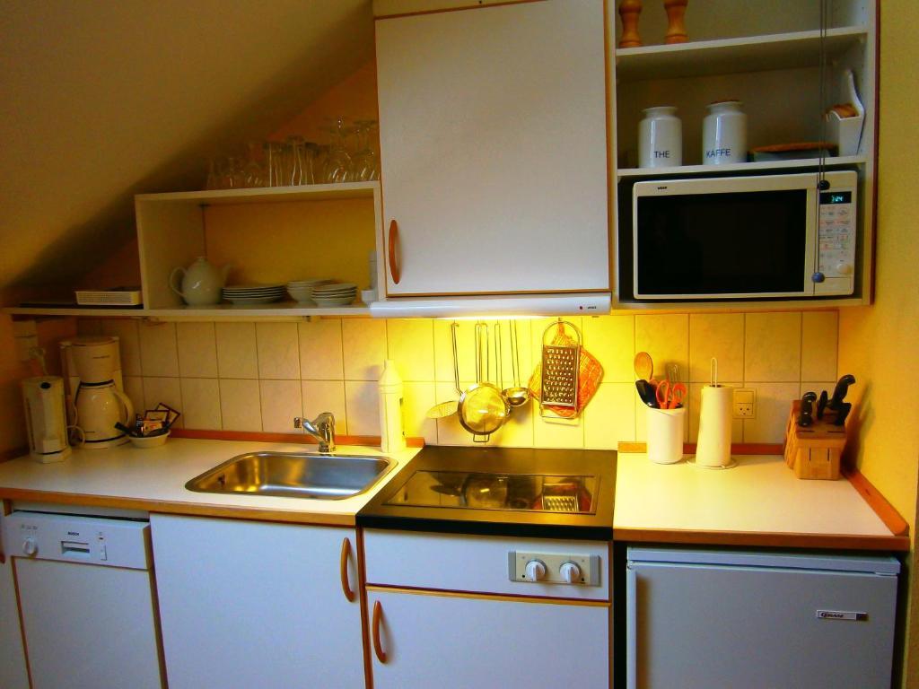 Amalie Bed And Breakfast & Apartments Οντένσε Δωμάτιο φωτογραφία
