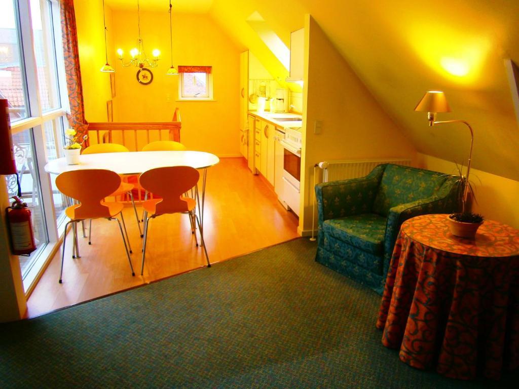 Amalie Bed And Breakfast & Apartments Οντένσε Δωμάτιο φωτογραφία
